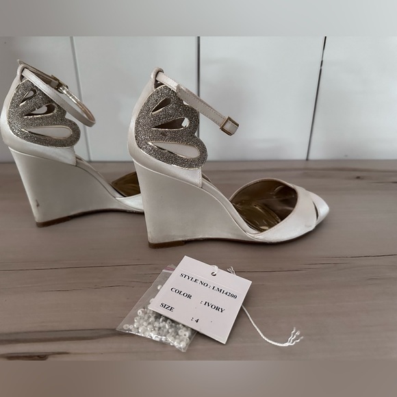 Anthropologie: Laura Porto wedges size 6 - Picture 4 of 4